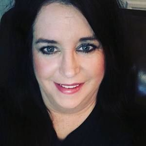 Meet your Posher, Helen